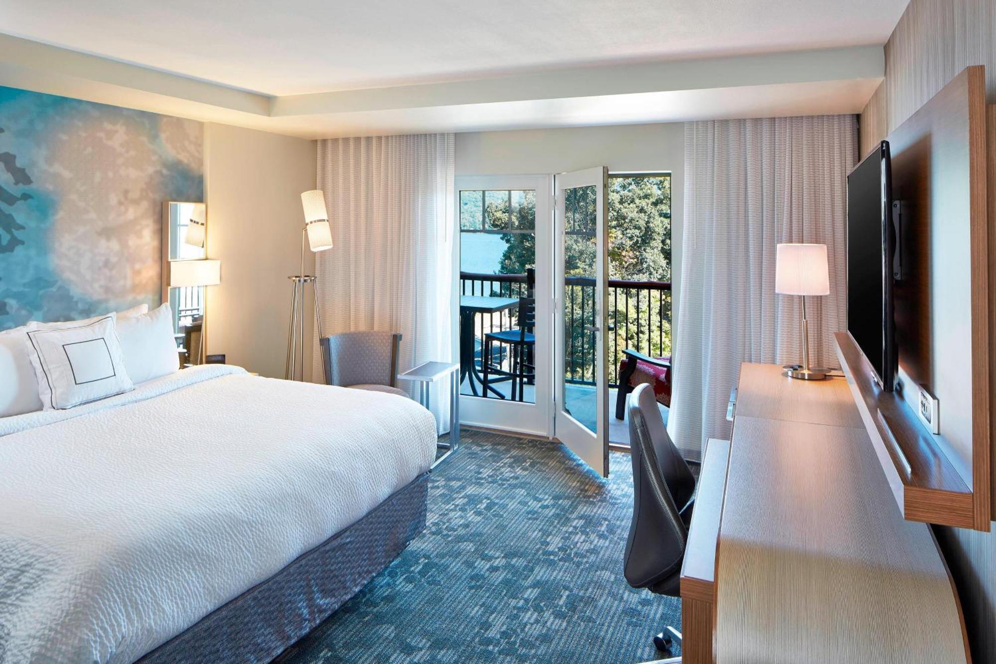 Courtyard By Marriott Lake George Eksteriør billede