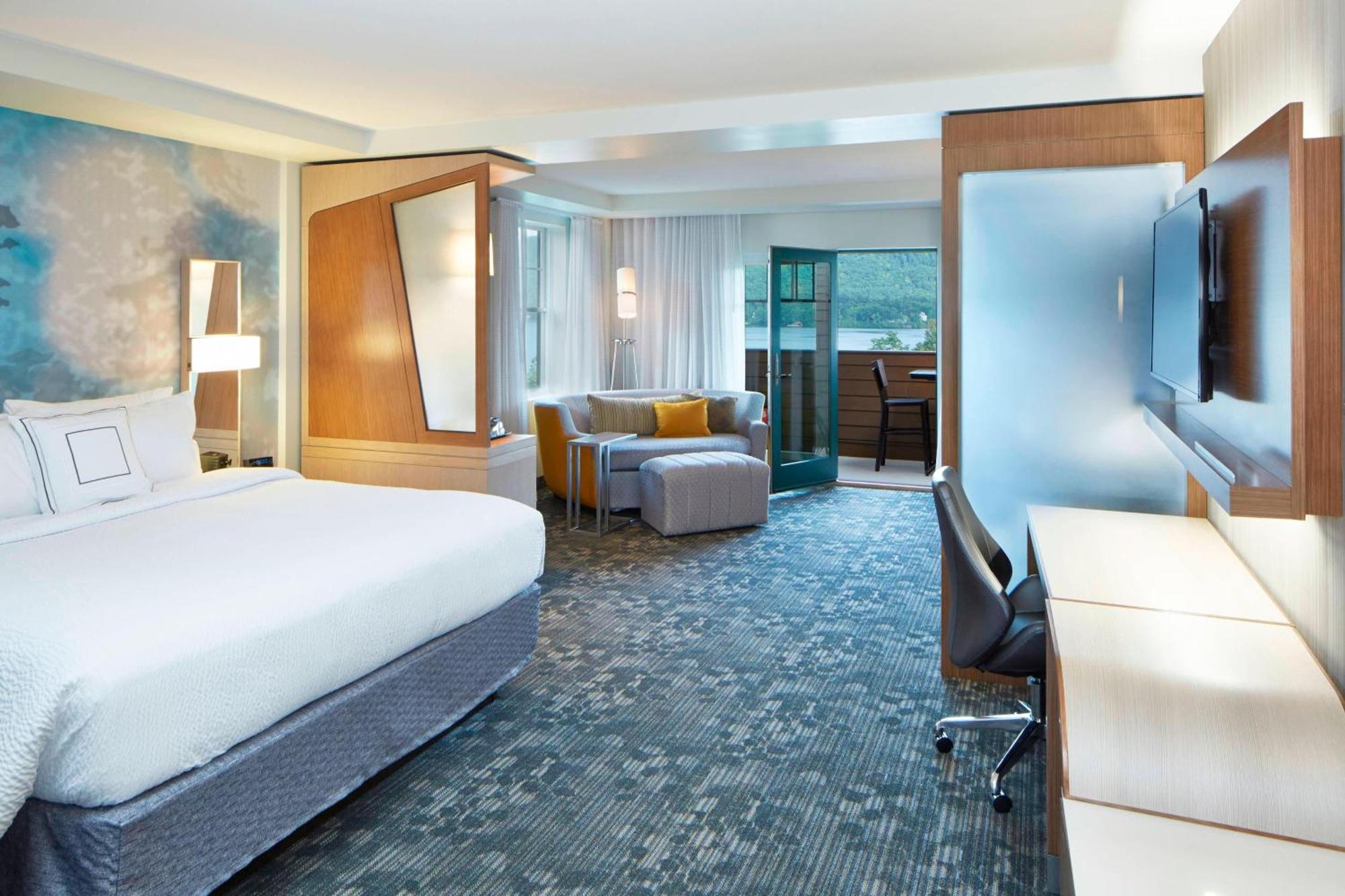 Courtyard By Marriott Lake George Eksteriør billede