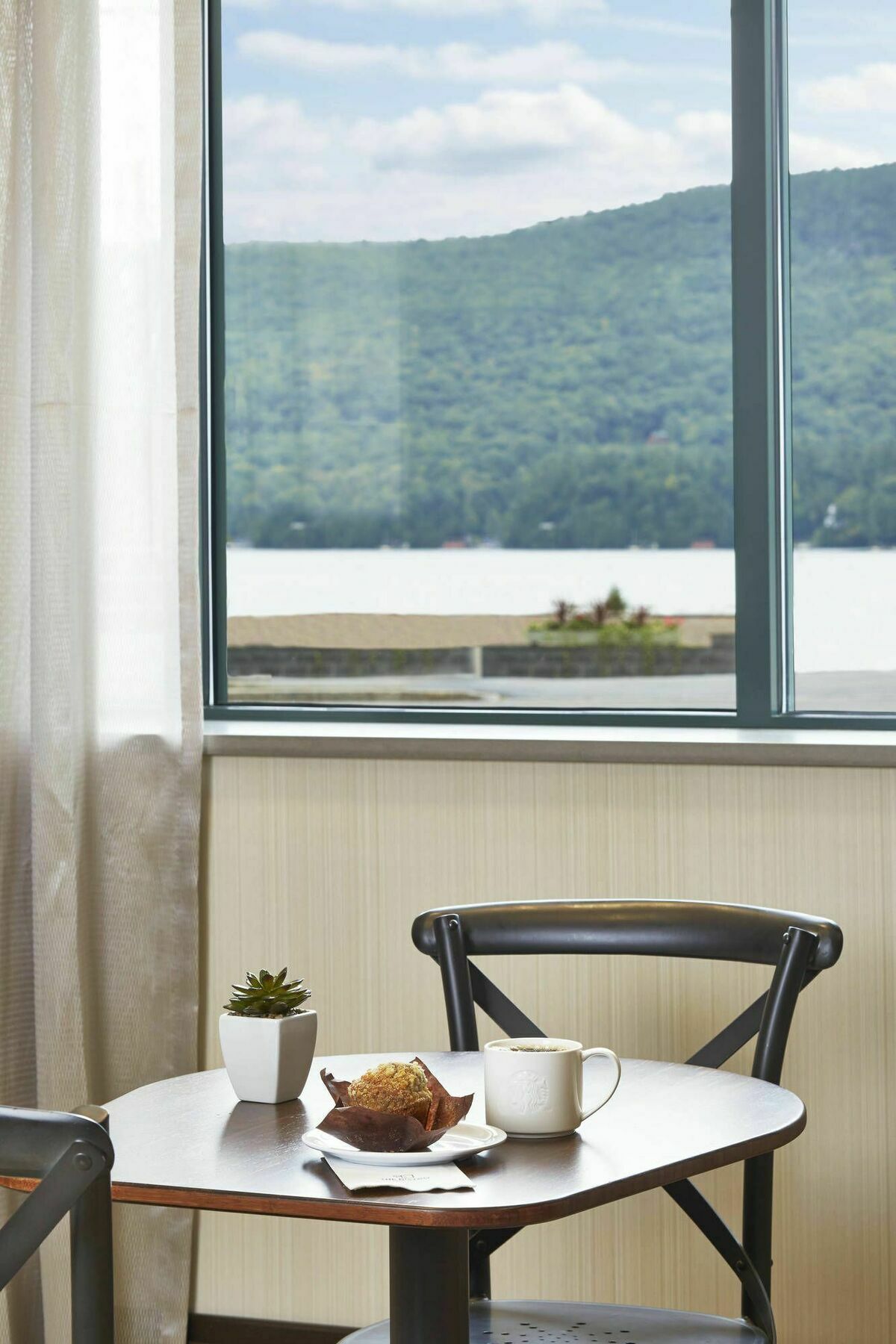 Courtyard By Marriott Lake George Eksteriør billede
