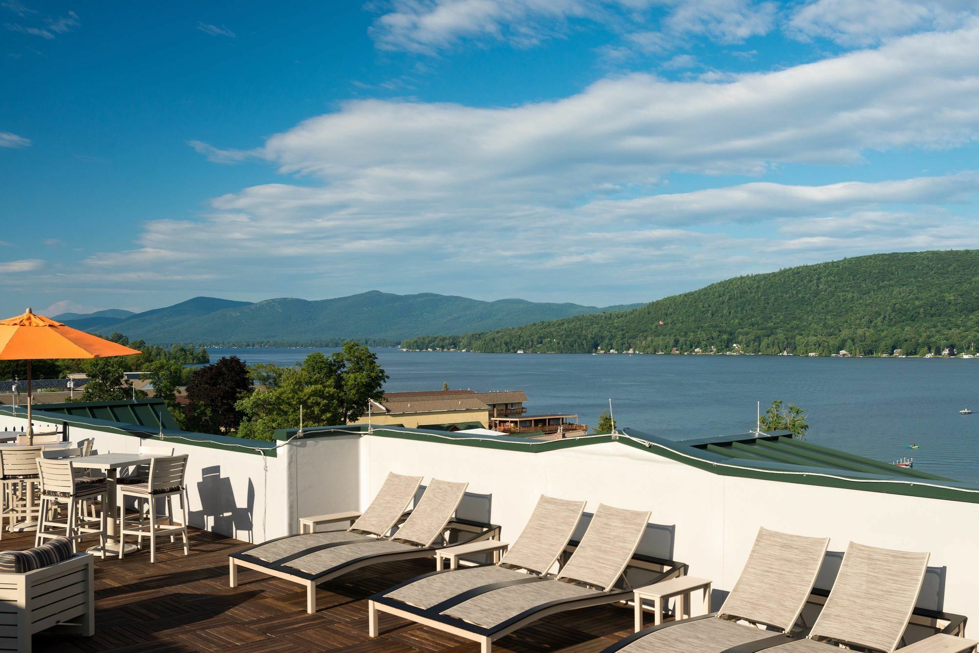 Courtyard By Marriott Lake George Eksteriør billede
